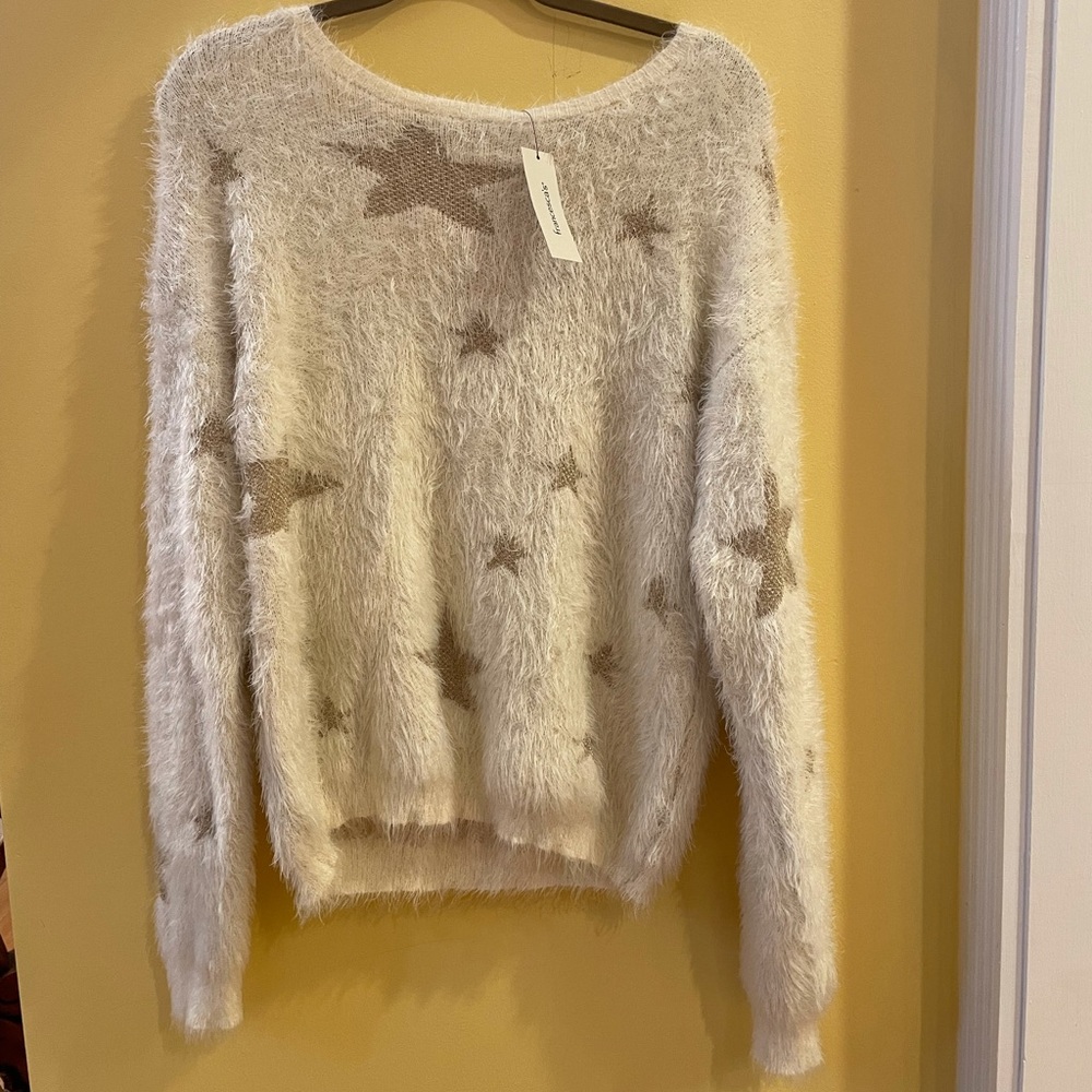 Super soft & cozy star sweater